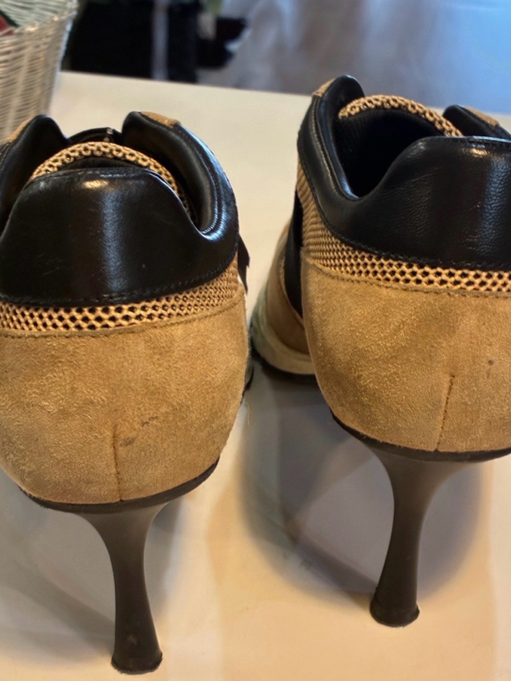 Sneex the ICON Camel & Black Heels $395 retail - Picture 2 of 6